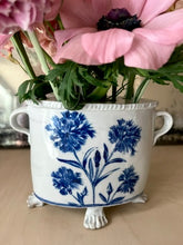 Load image into Gallery viewer, English porcelain carnation flower brick