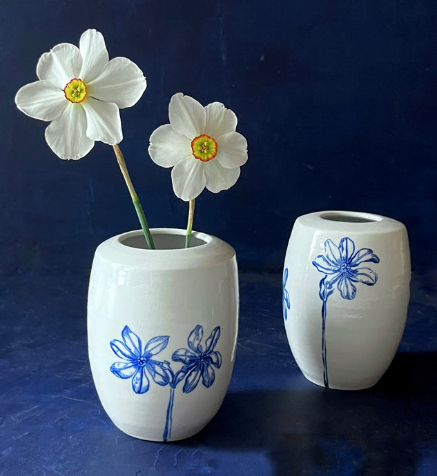 English porcelain narcissus vase