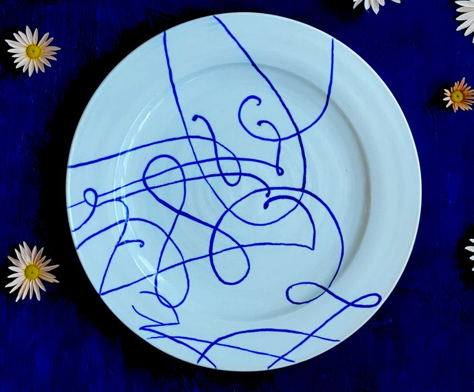 Calligraphy dinner plate 3 in bright white porcelain