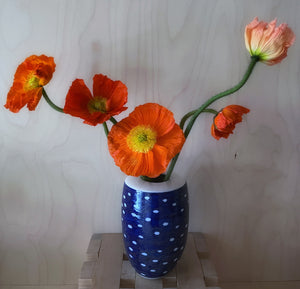 English porcelain seed vase