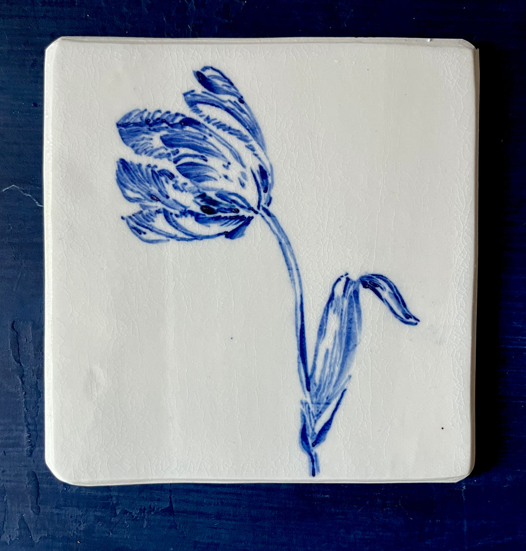 Porcelain tulip tile