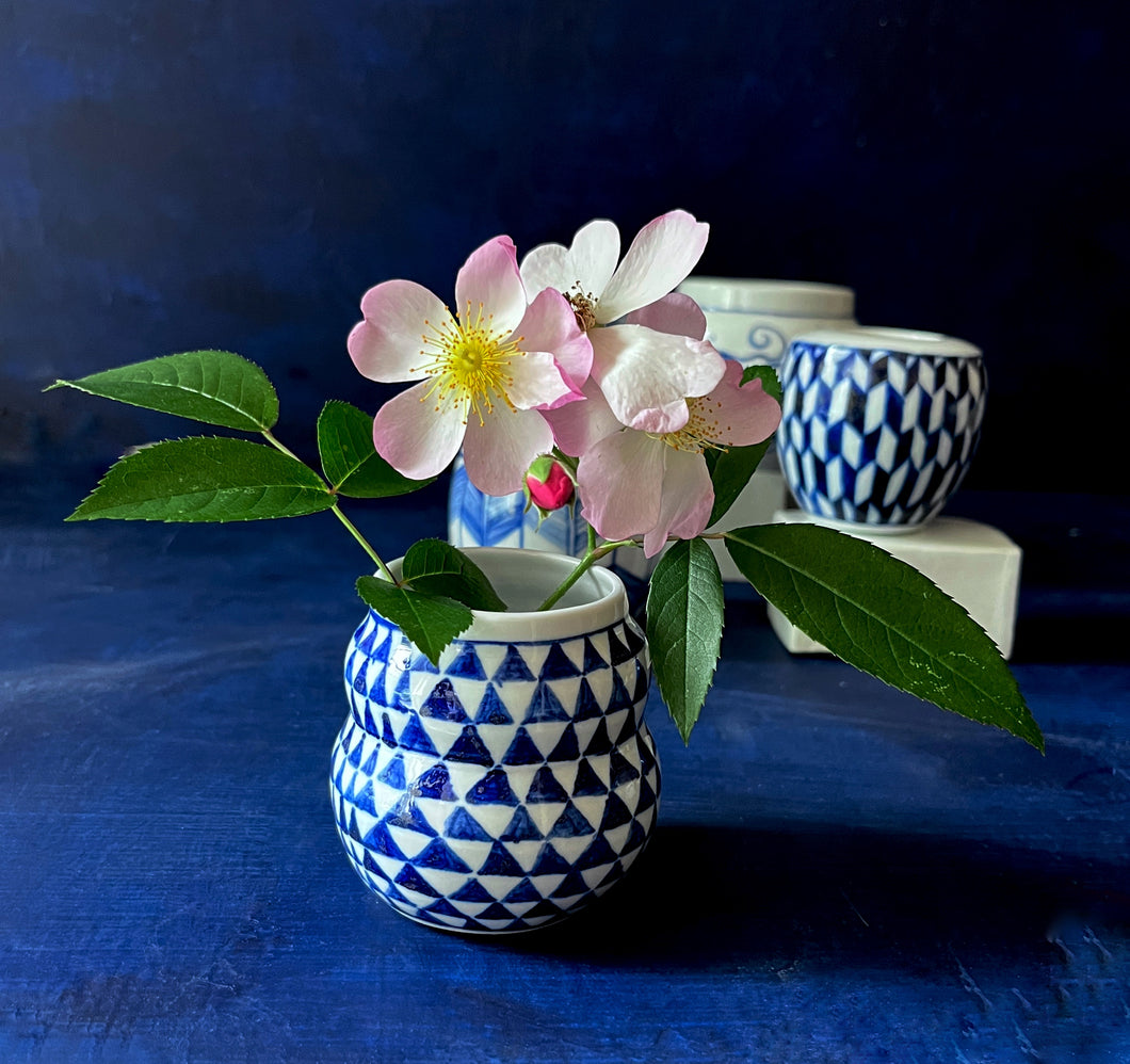 Tiny triangle vase