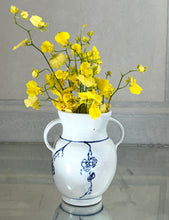Load image into Gallery viewer, English porcelain small cherry blossom vase