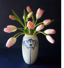 Load image into Gallery viewer, Large English porcelain tulip vase