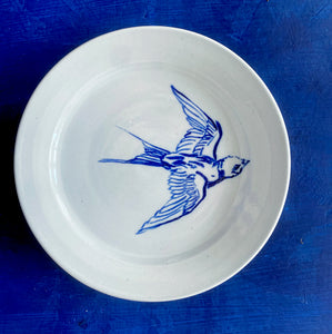 Porcelain bird dessert plate