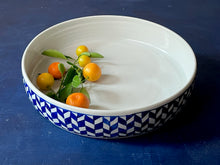 Load image into Gallery viewer, Fine English low herringbone bowl