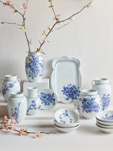 Load image into Gallery viewer, English porcelain small cherry blossom vase with handles