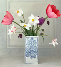 Load image into Gallery viewer, English porcelain chrysanthemum rectangle vase