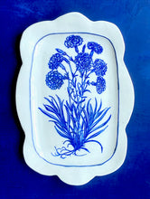 Load image into Gallery viewer, English porcelain scalloped rectangle carnation platter