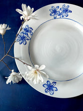 Load image into Gallery viewer, Large English porcelain narcissus platter