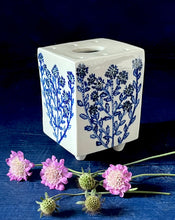 Load image into Gallery viewer, Scabiosa Flower Brick