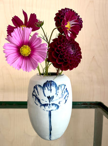 English porcelain tulip vase with band