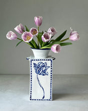 Load image into Gallery viewer, Hand built large English porcelain tulip vase with check boarder