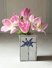 Load image into Gallery viewer, Hand built English porcelain tulip vase with 2 tulips and diamond side grid