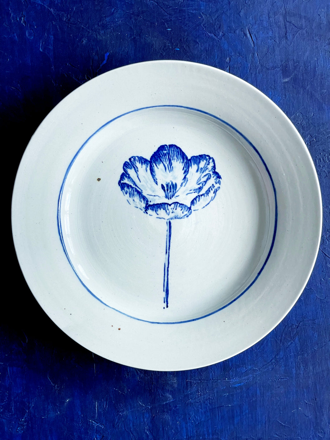 Porcelain tulip salad/dinner plate 2