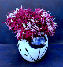 Load image into Gallery viewer, Poppy vase in fine English porcelain