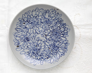chrysanthemum pasta bowl