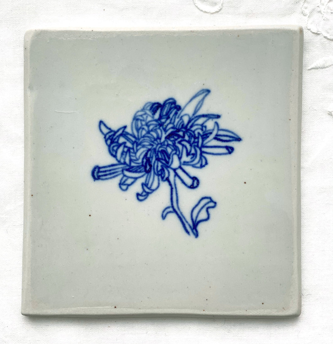 Porcelain chrysanthemum tile