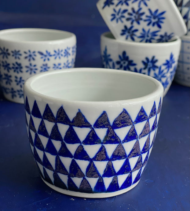 Fine English Porcelain multi triangle soba choko cup