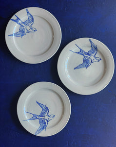 Porcelain bird dessert plate